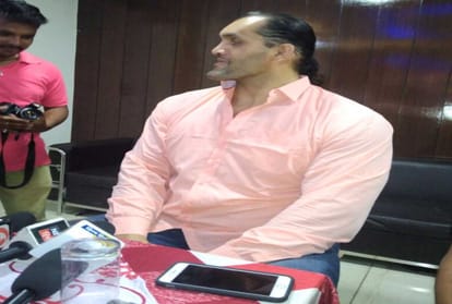 wrestler the great khali will open wrestling academy in himachal