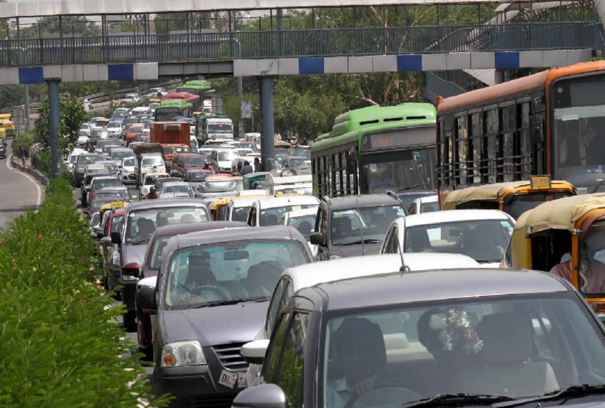 delhi lajpat nagar flyover to remain close till 30 may use barapullah fot dnd and kale khan