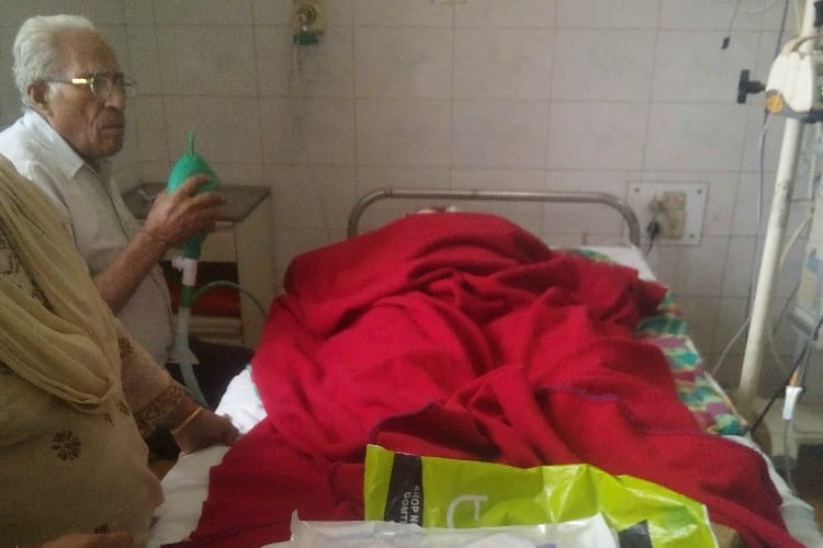 carelessness of doctors in zenith hospital lucknow