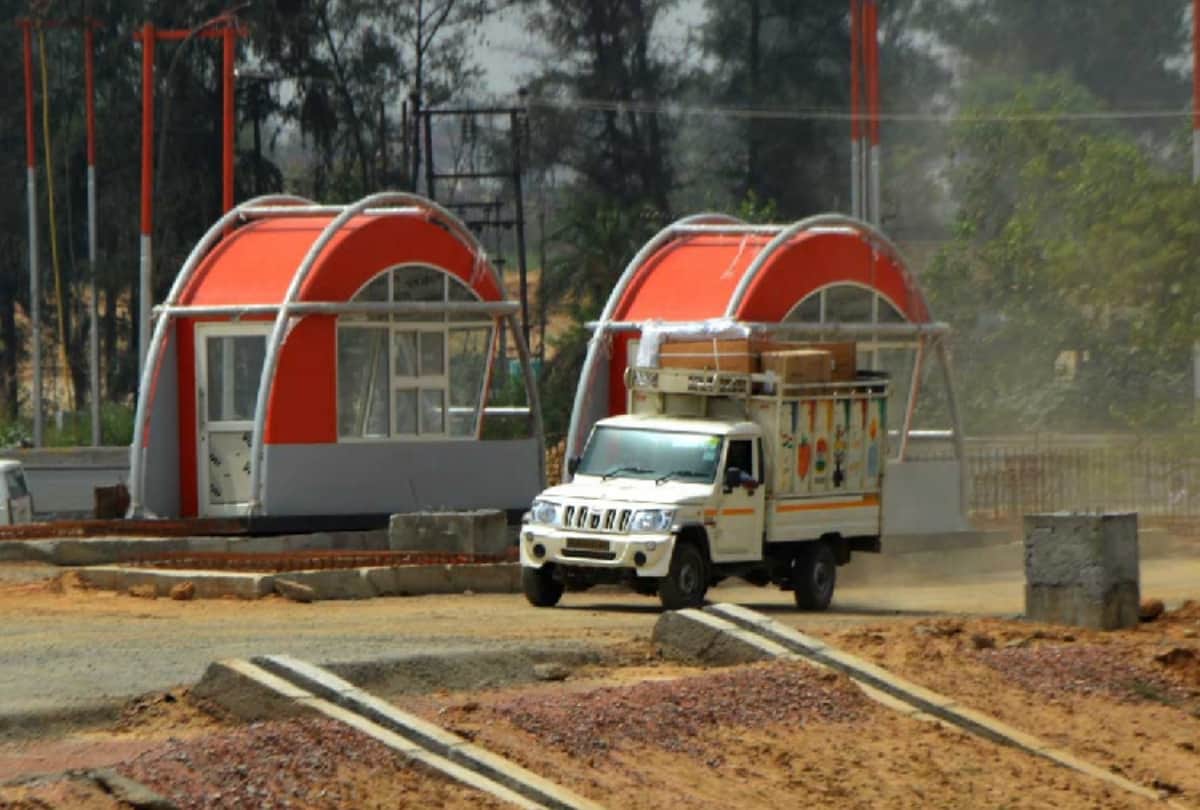 before inauguration eastern peripheral expressway goes bloody, in two car accident one dead