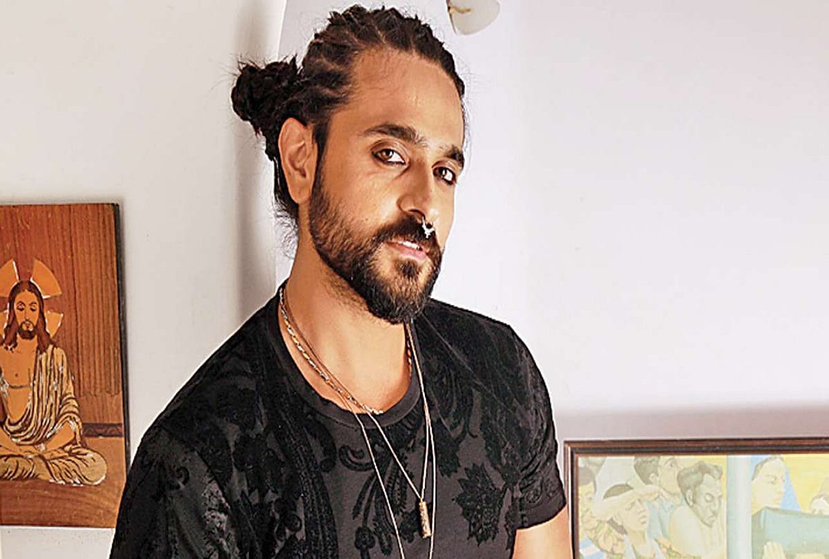 Ashish Sharma play a transgender role in his film khejri 