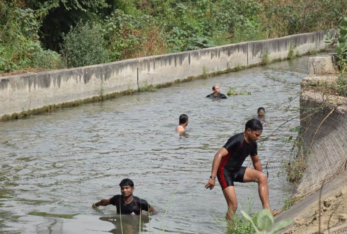 two students of dtu drown in munak canal, search operation underway father of one suspect