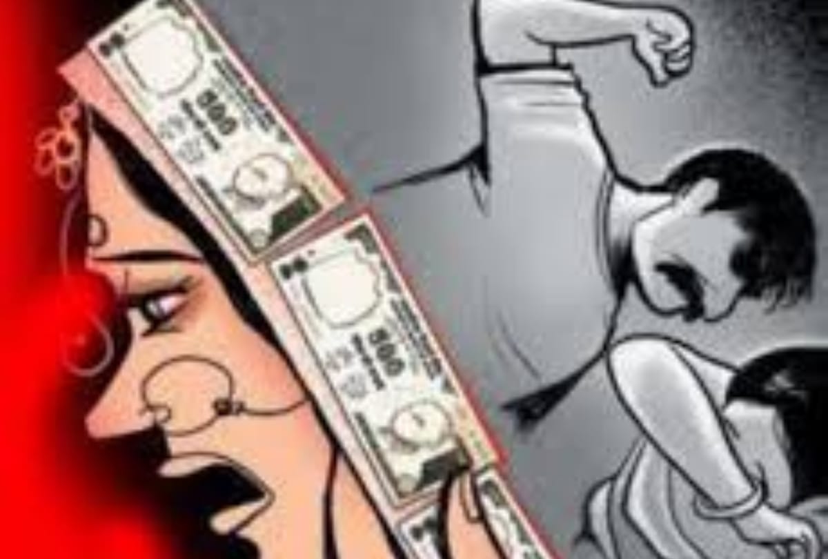 husband killed his wife after body buried in ground at ghaziabad
