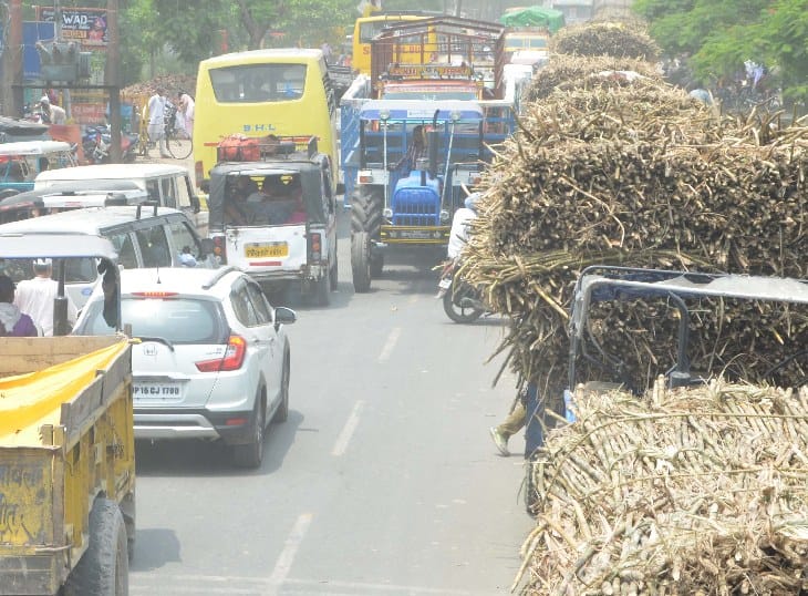 Sugar mill tends tanakpur highway to jam for 10 hours