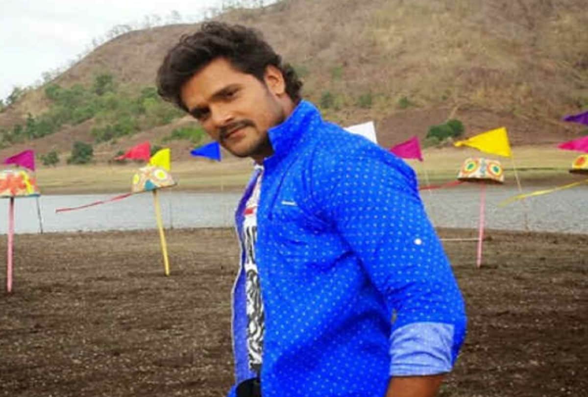 Bhojpuri actor khesari lal yadav distributed blankets to the poor people at patna