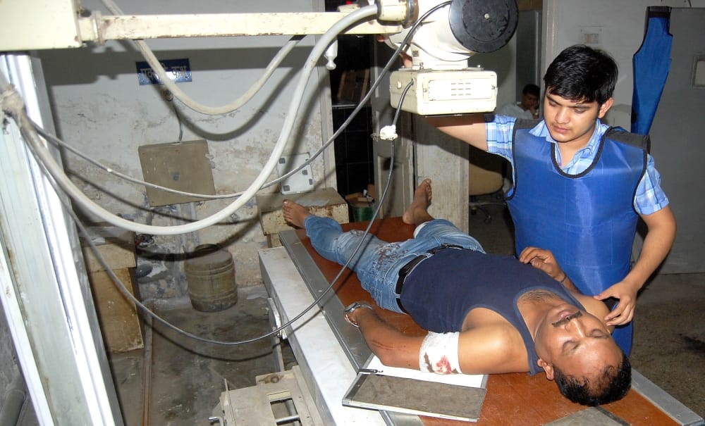police encounter in haridwar ciu incharge injured 