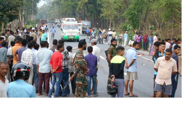 Dumpster, 11 killed as pilgrims mob