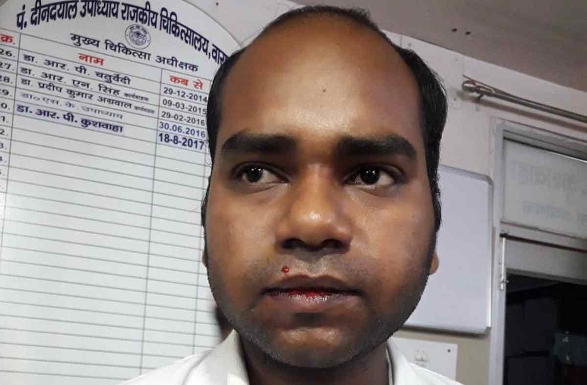 Dispute between patient care taker and staff nurse in deendayal hospital 
