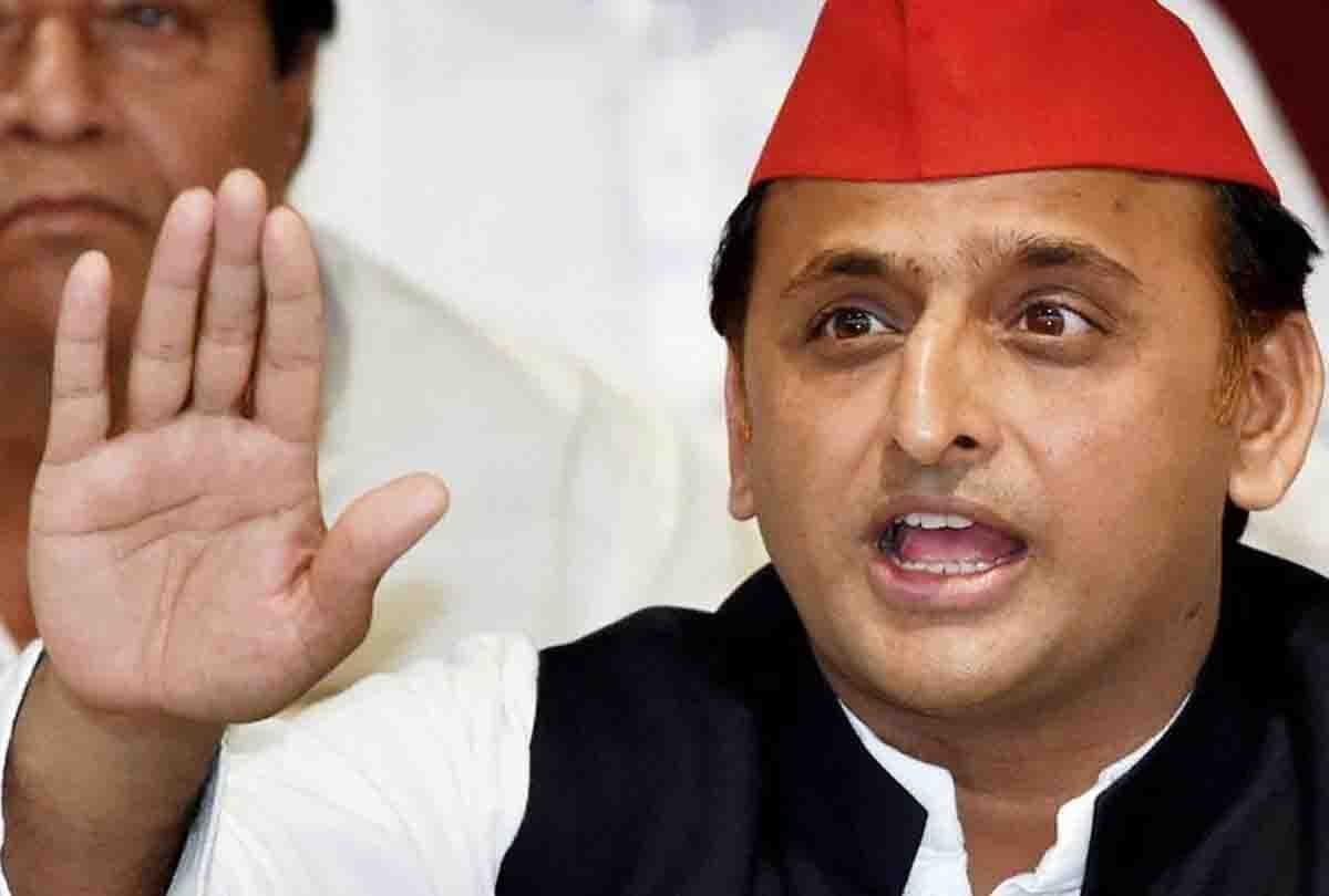 Akhilesh yadav statement about karnataka election and BJP government