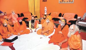Decision to boycott royal bath in Aquarius
