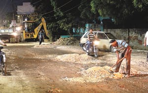 Road of Khuldabad police chowk will be 50 feet wide