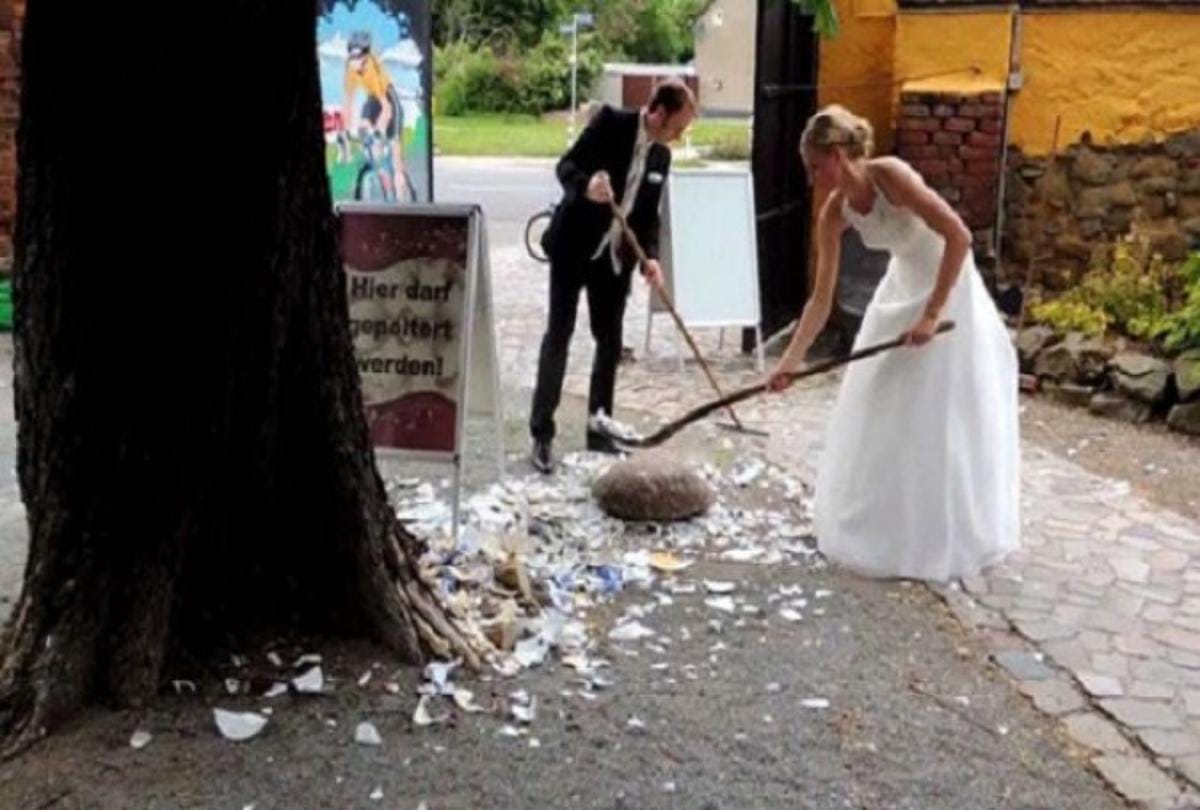Seven weird rituals follows after wedding at germany 