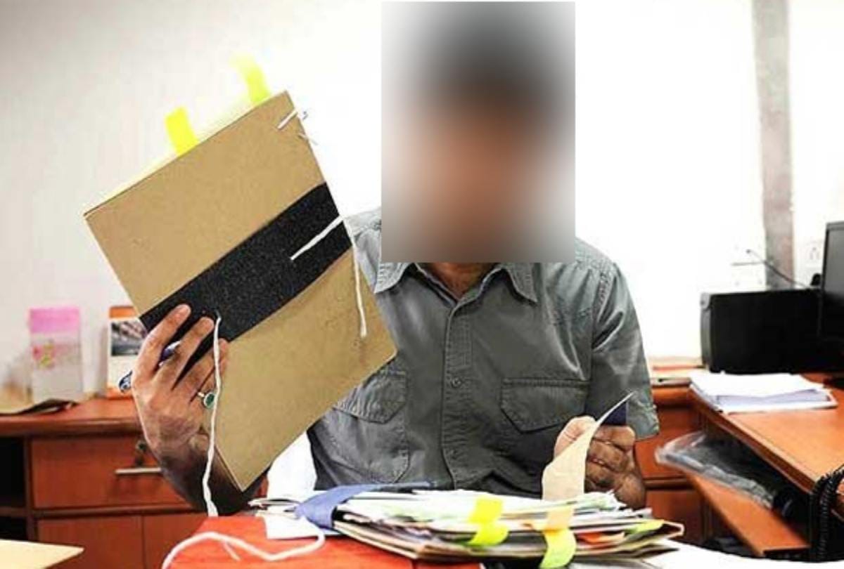 Government officer says i am a Kalki avatar so can not come to the office 