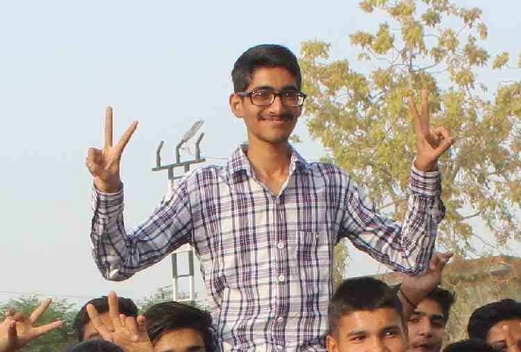 chandigarh, hbse 12th medical science topper naveen interview