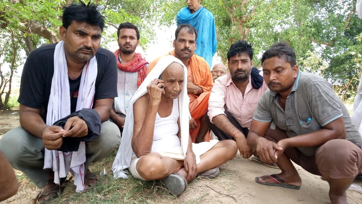 Bhojpuri film actress killed in road accident at ballia