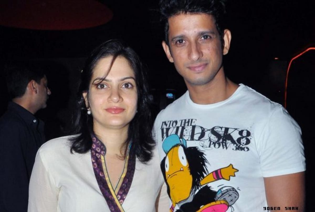 Do You Know Anything About Sharman Joshi Wife and Prem Chopra Daughter prenana