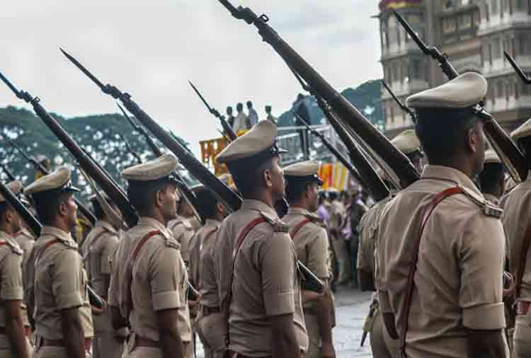 job for 10th passed in chhattisgarh police 62000 salary