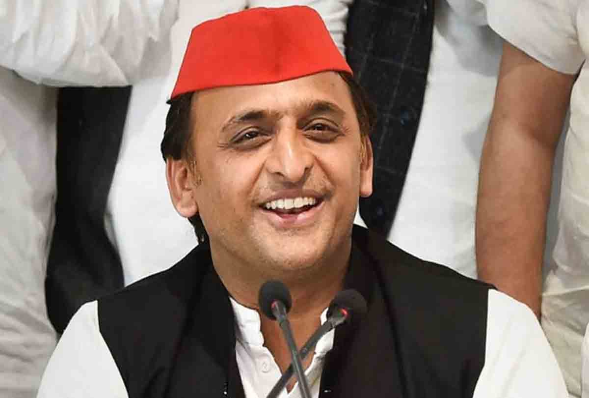 Akhilesh said about Karnataka elections