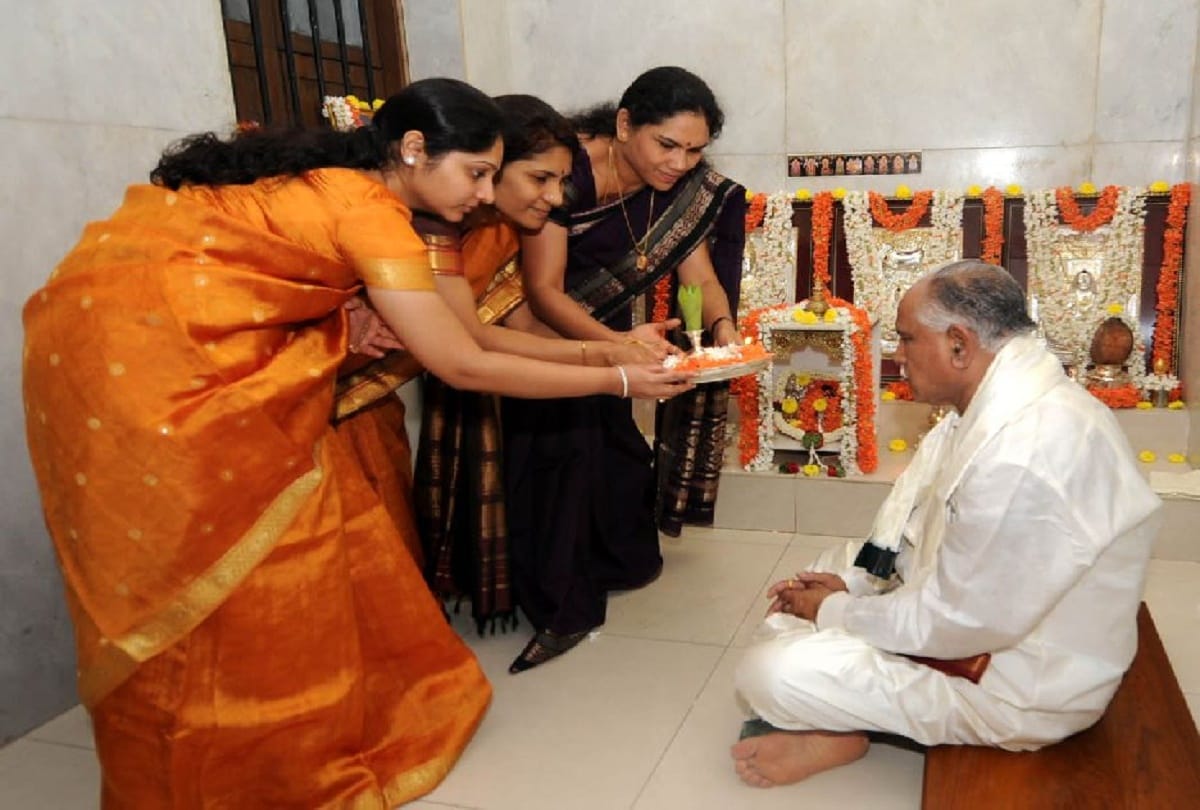 Karnataka: BS Yeddyurappa breaks his own record of being the shortest CM 
