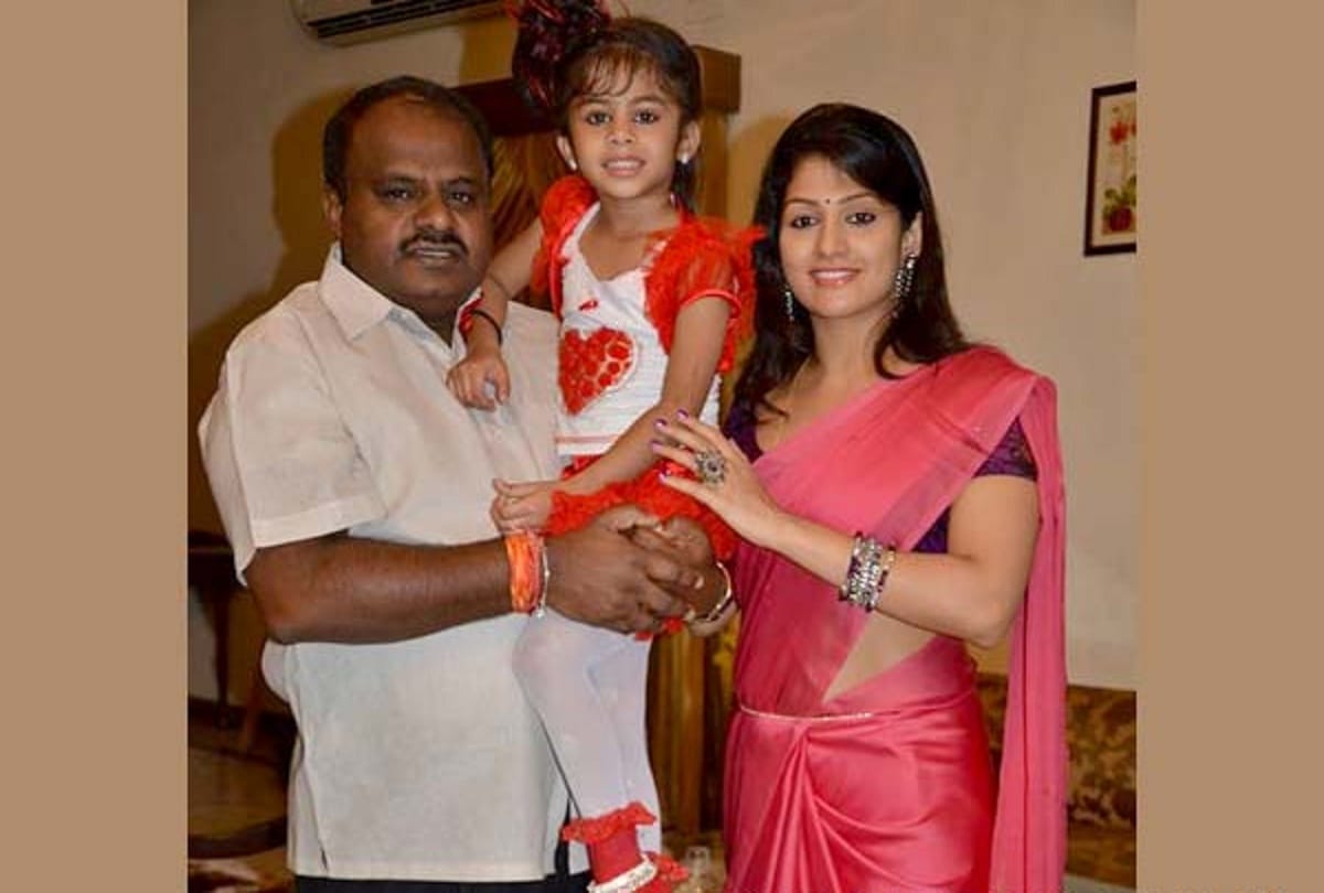 Congress meeting today in Karnataka, Kumaraswamy will now take oath on May 23