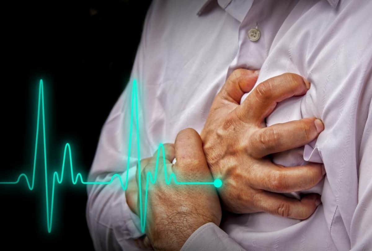 while travelling do not ingnore symptoms of heart attack