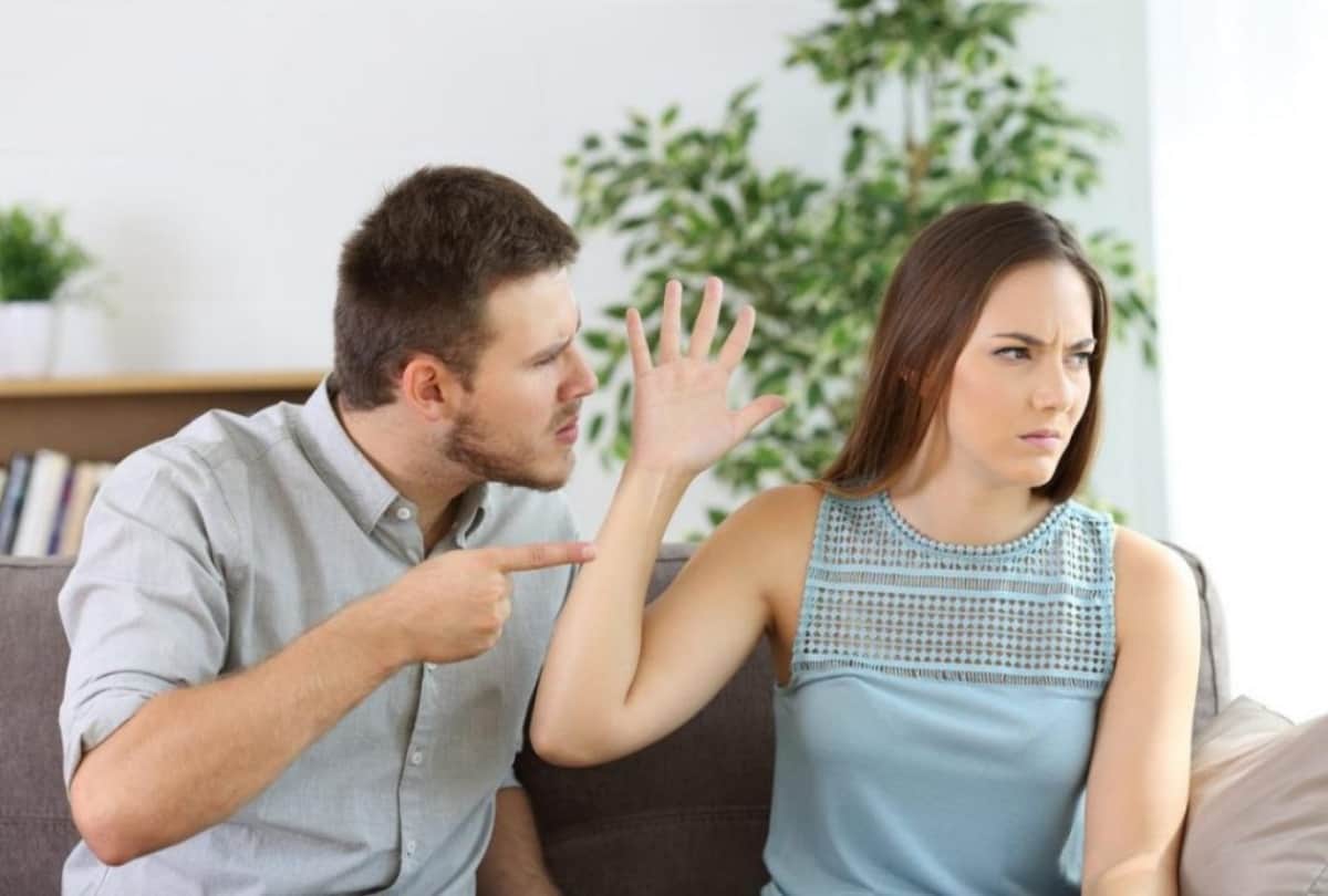 Annoying things girls hate about guys