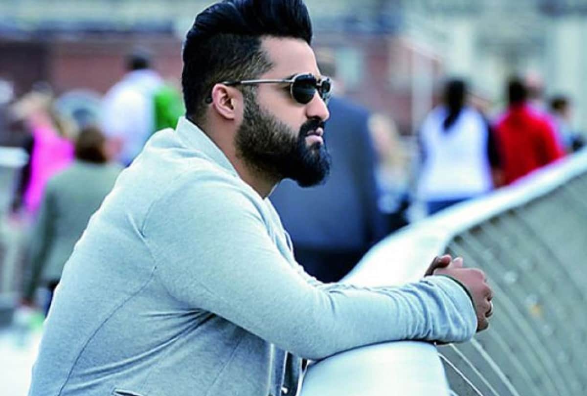 famous South Actor jr NTR purchased India's first Lamborghini urus graphite capsule worth rupees 3.16 crore