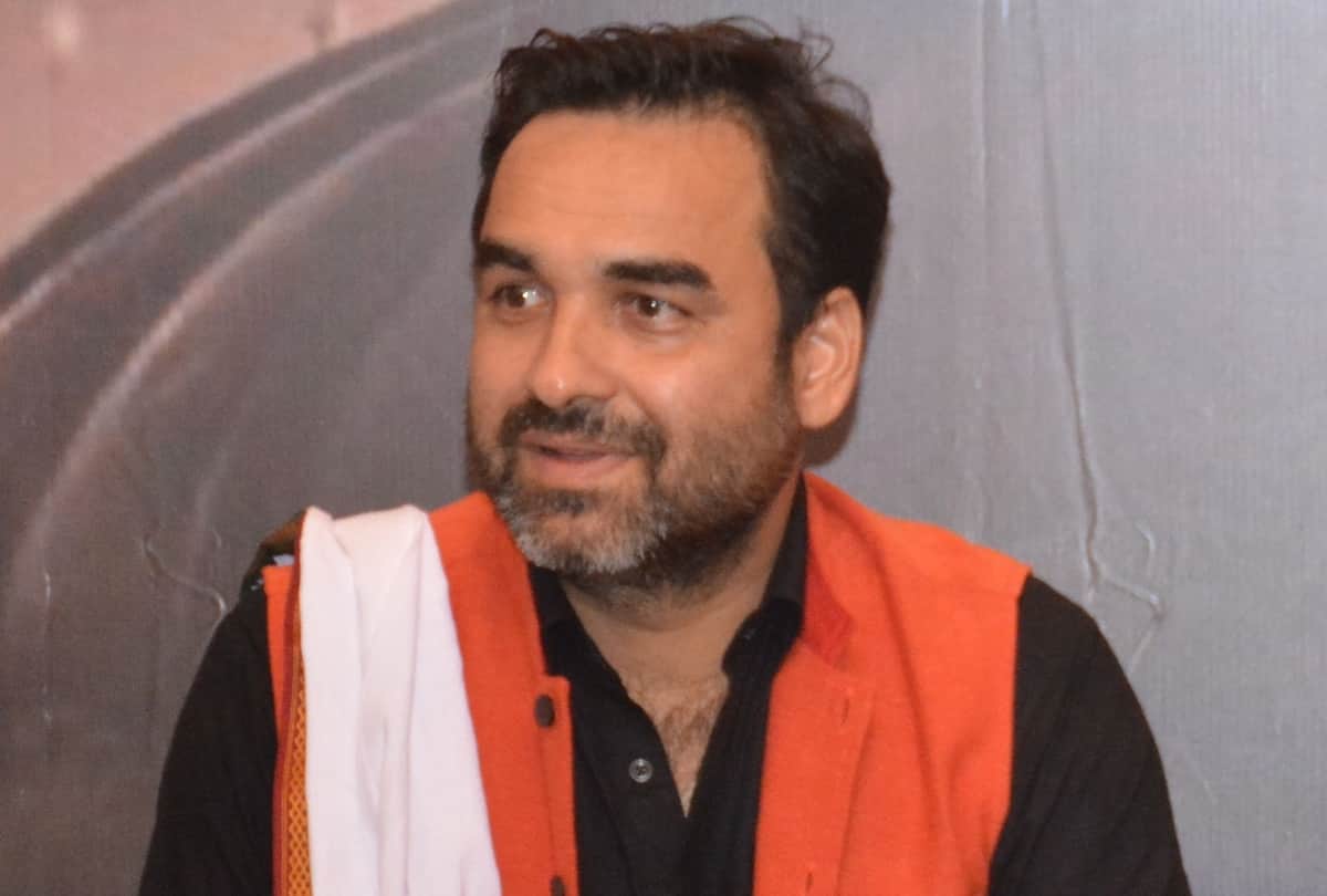 Pankaj tripathi shooting for the Ranveer Singh Starrer 83 besides injuries in ribs