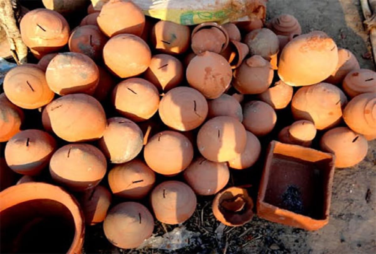 diwali 2021: clay gullak back in trend, kumhar happy