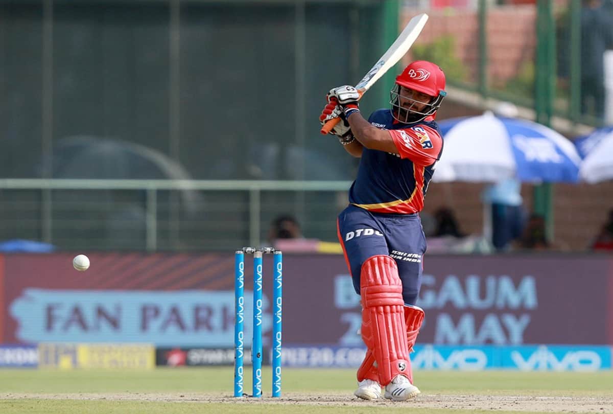rishabh pant becomes emerging player of the year in ipl 2018