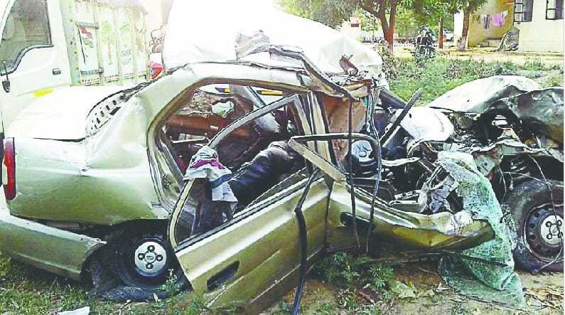 Two youths of Meerut killed in road accident