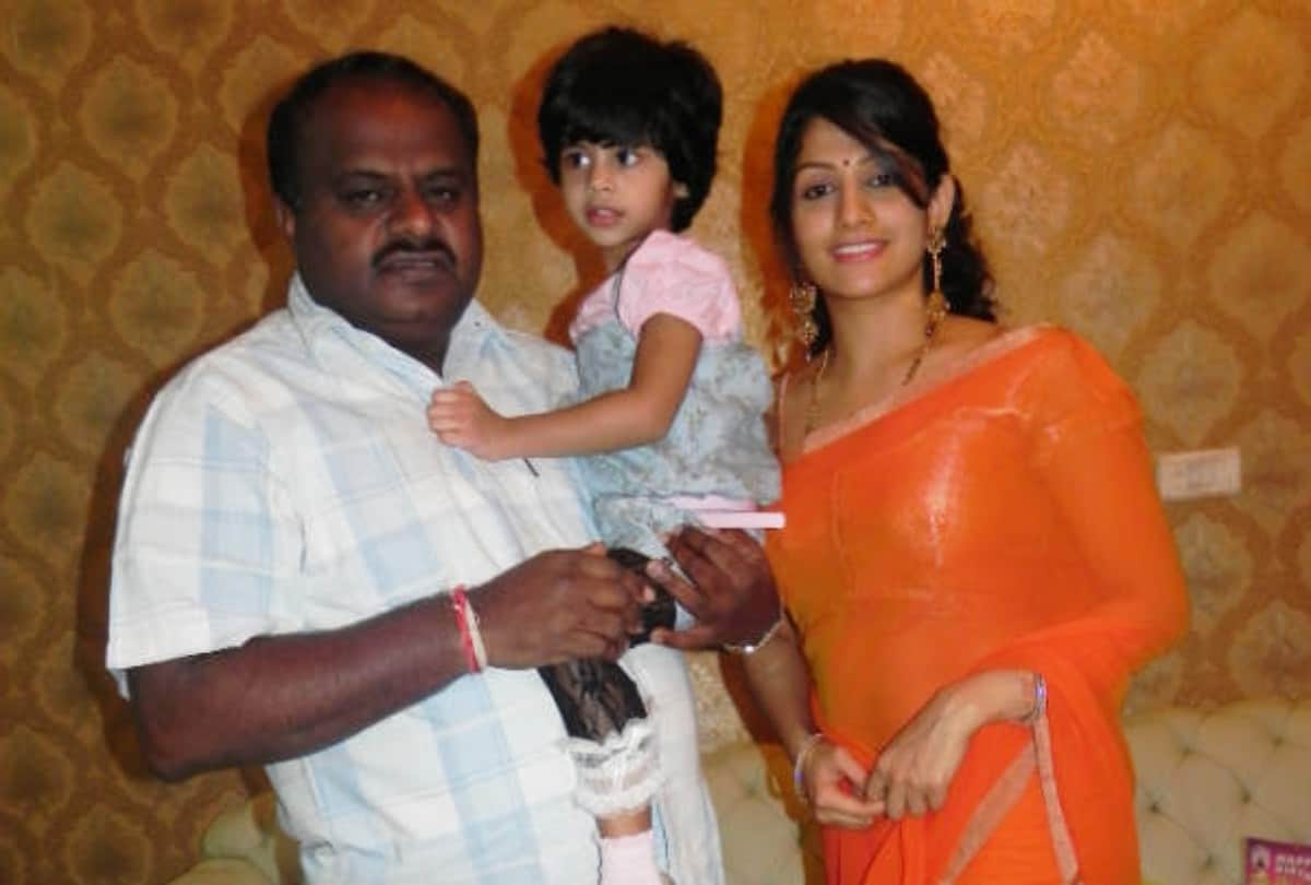 radhika kumaraswamy has more property than karnatak cm kumaraswamy