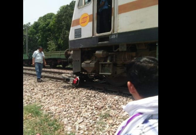 bike collides with train 