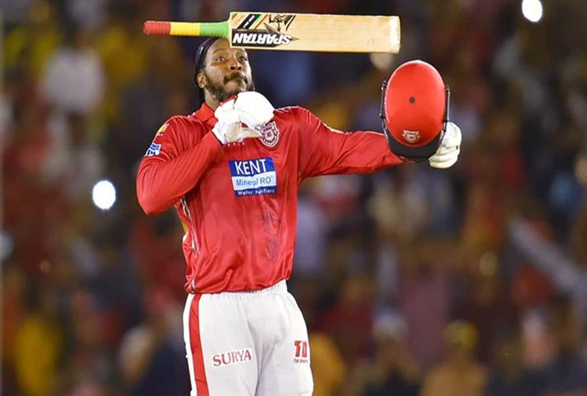 IPL 2019 DC vs CSK: MS Dhoni breaks suresh raina Most Sixes record in ipl 