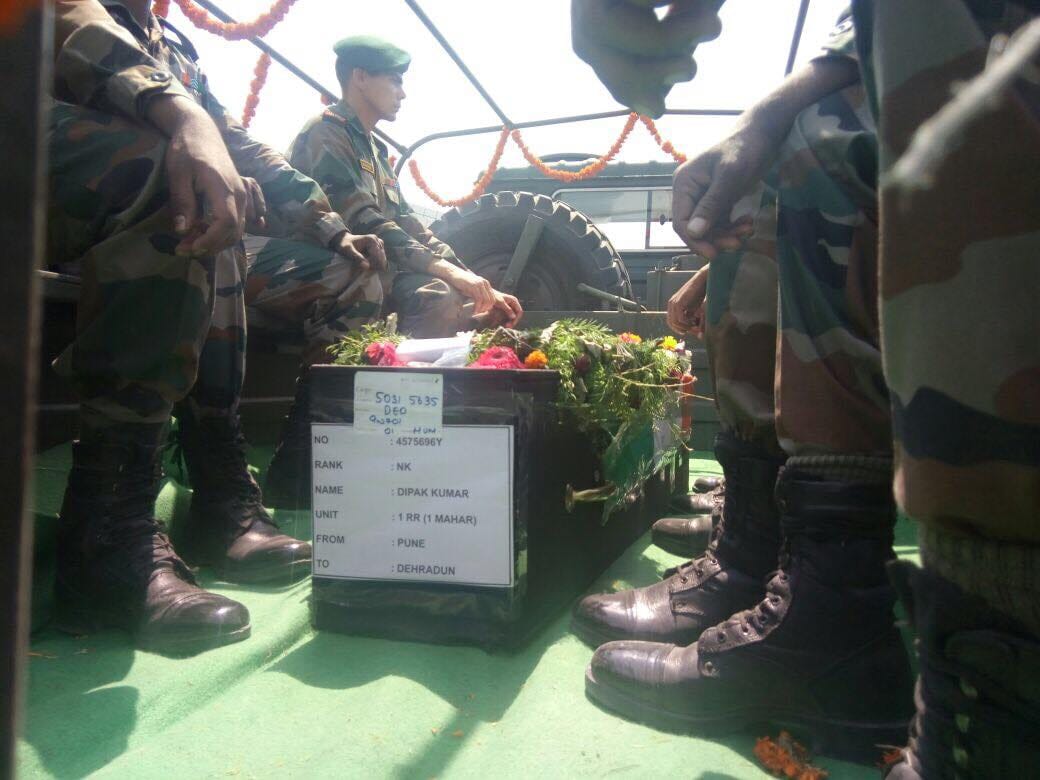 martyr deepak nainwal dead body arrives dehradun