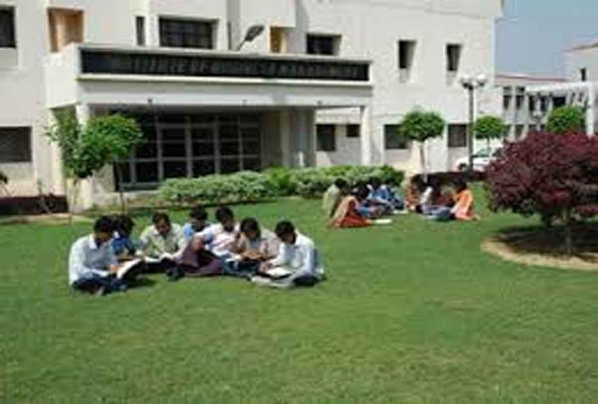 Lack of students for admission in Kanpur University