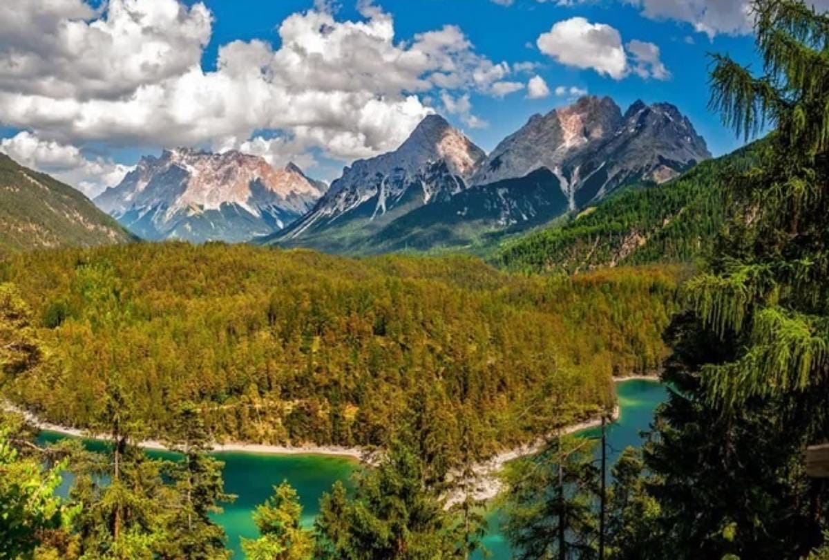 tourist places near delhi can visit in 5 thousand rupees in hindi