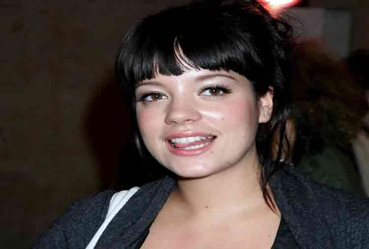 singer lily allen was addicted to vodka and cant difference in water and alcohal