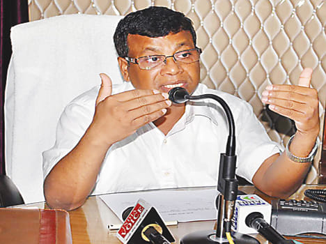 Do not demand land compensation on grounds of wrong facts