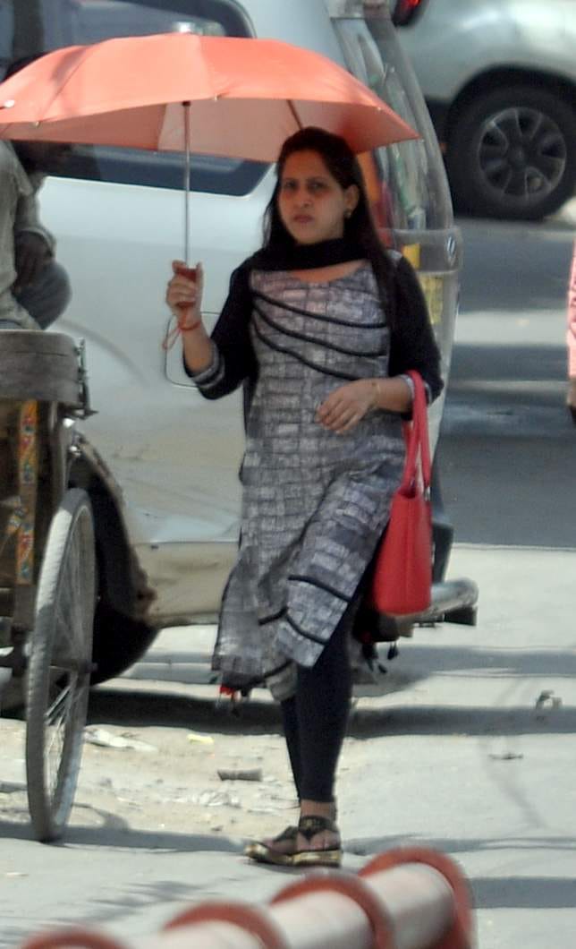tempreture exceed 40 in amroha