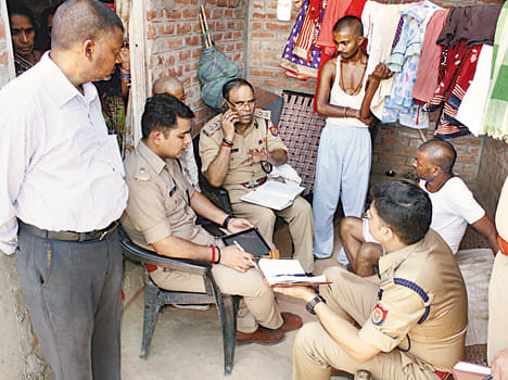 Robbery in four houses of the city