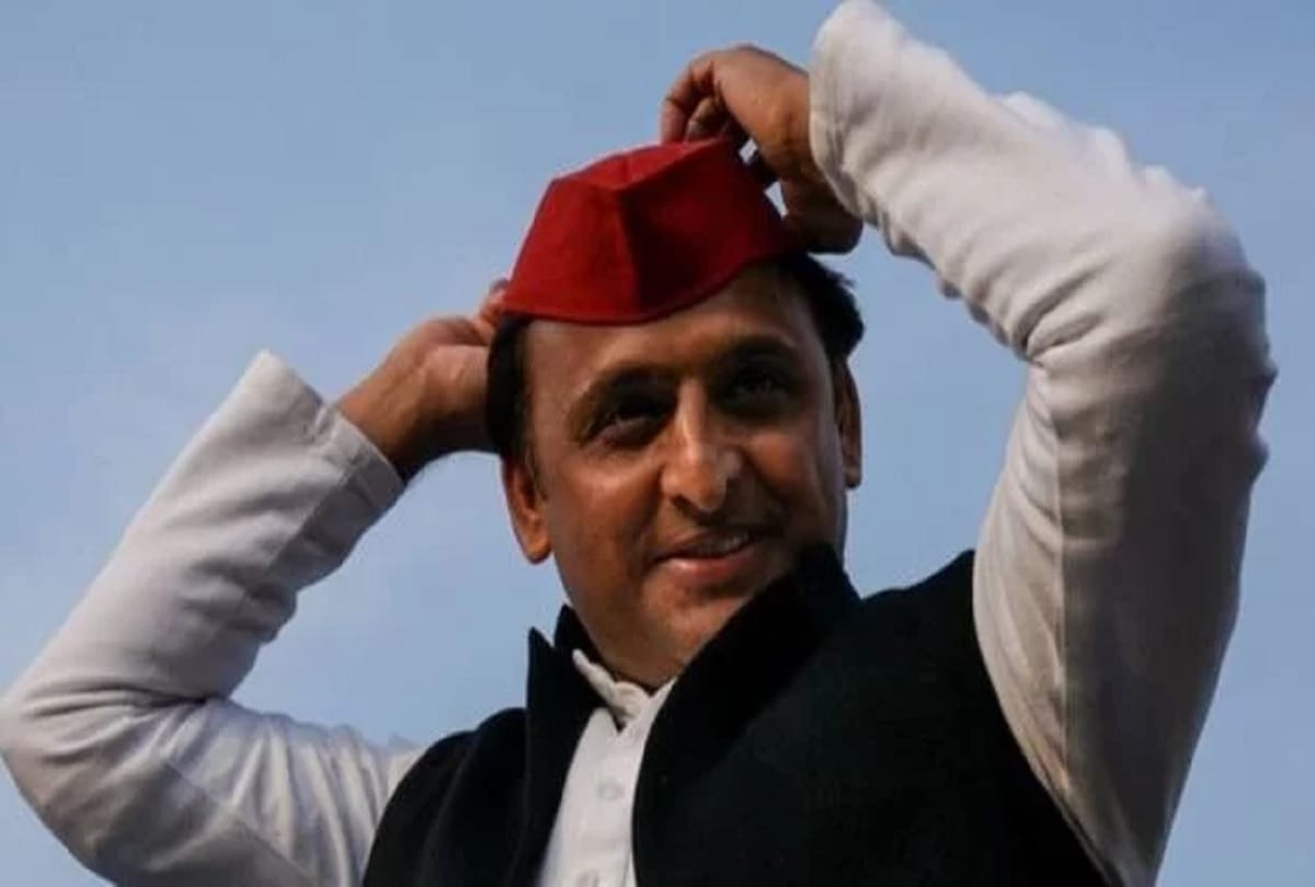 akhilesh yadav will not built heritage hotel in lucknow