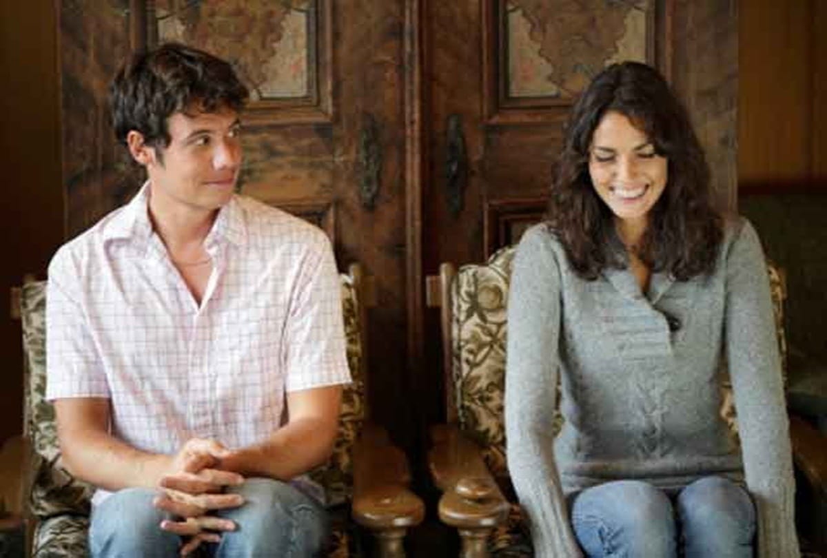 Everyone asked these weird questions to Girl before getting married
