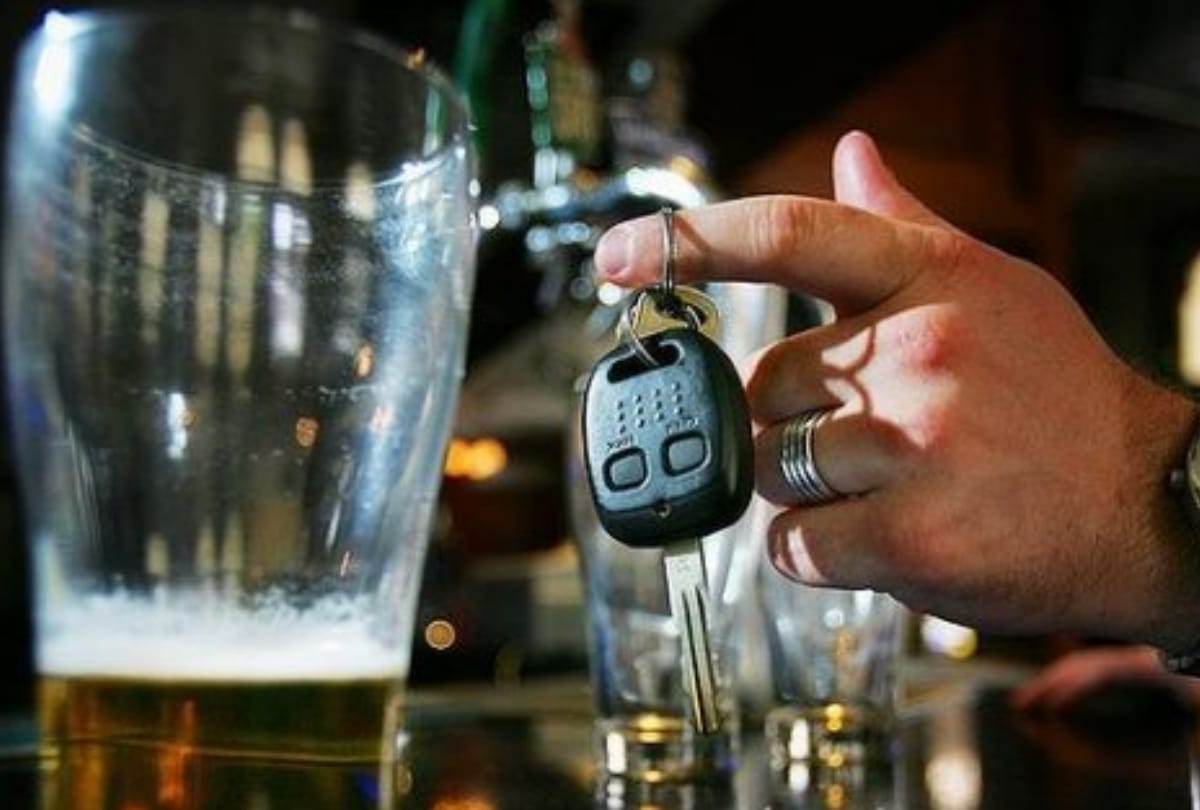 after drink driving lady killed and her friend is injured in road accident