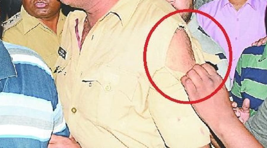 Open crime in UP, Beating the police in Saharanpur