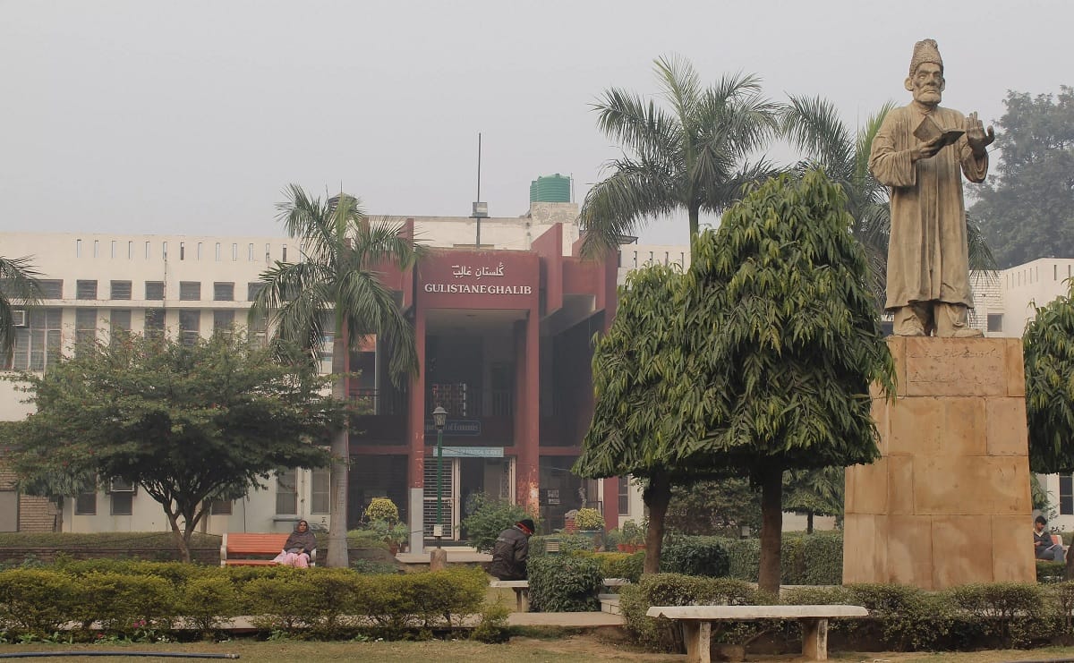 Jamia Millia website hacked again, hacker write reply of first message