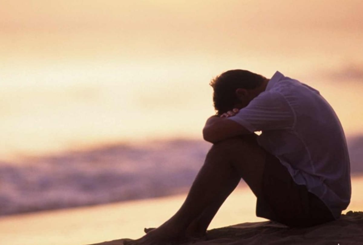 school stopped report card of student because he go bathroom without permission
