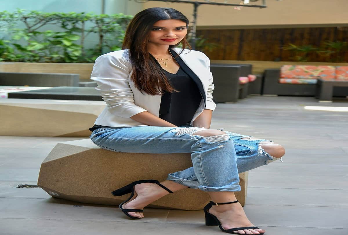 Parmanu Pride Parade- John abraham and Diana Penty in Delhi to celebrate 20 year old pride moment