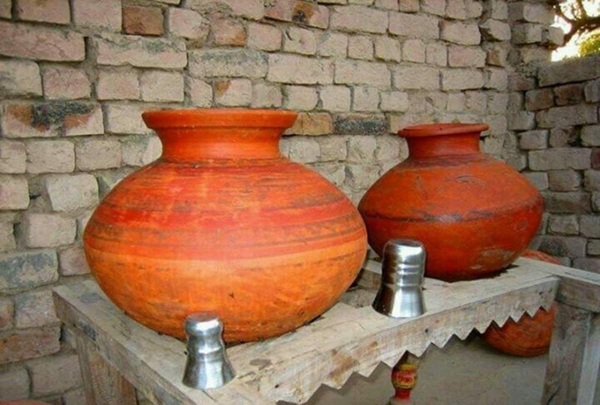 these are 8 vastu reasons due to stress and lack of money remain at home