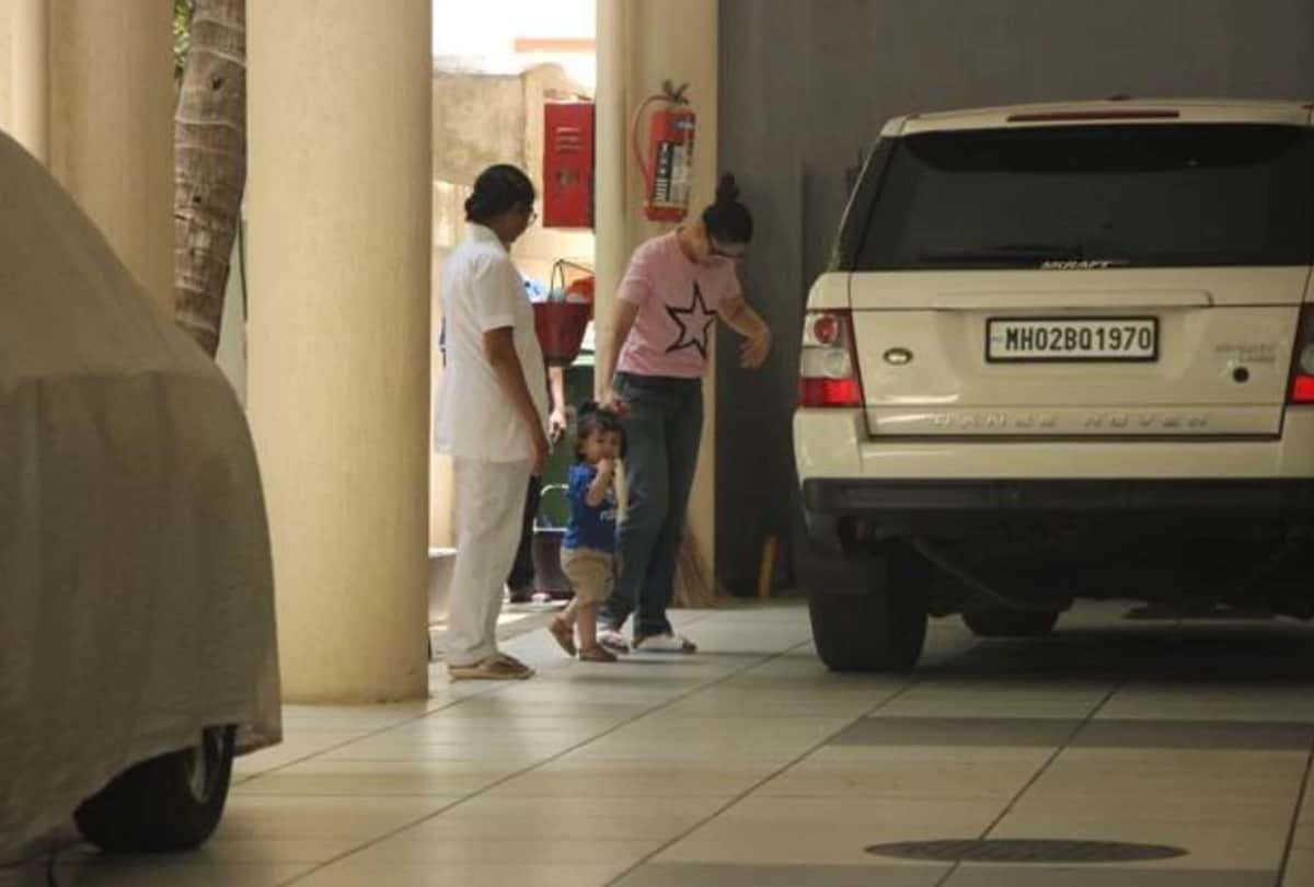 taimur ali khan poses for camera as star even his mother kareena tried pull him away delhi ncr
